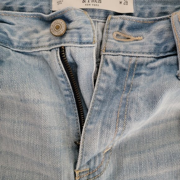 Abercrombie & Fitch Distressed Cutoff Denim Jean Shorts - Picture 12 of 14